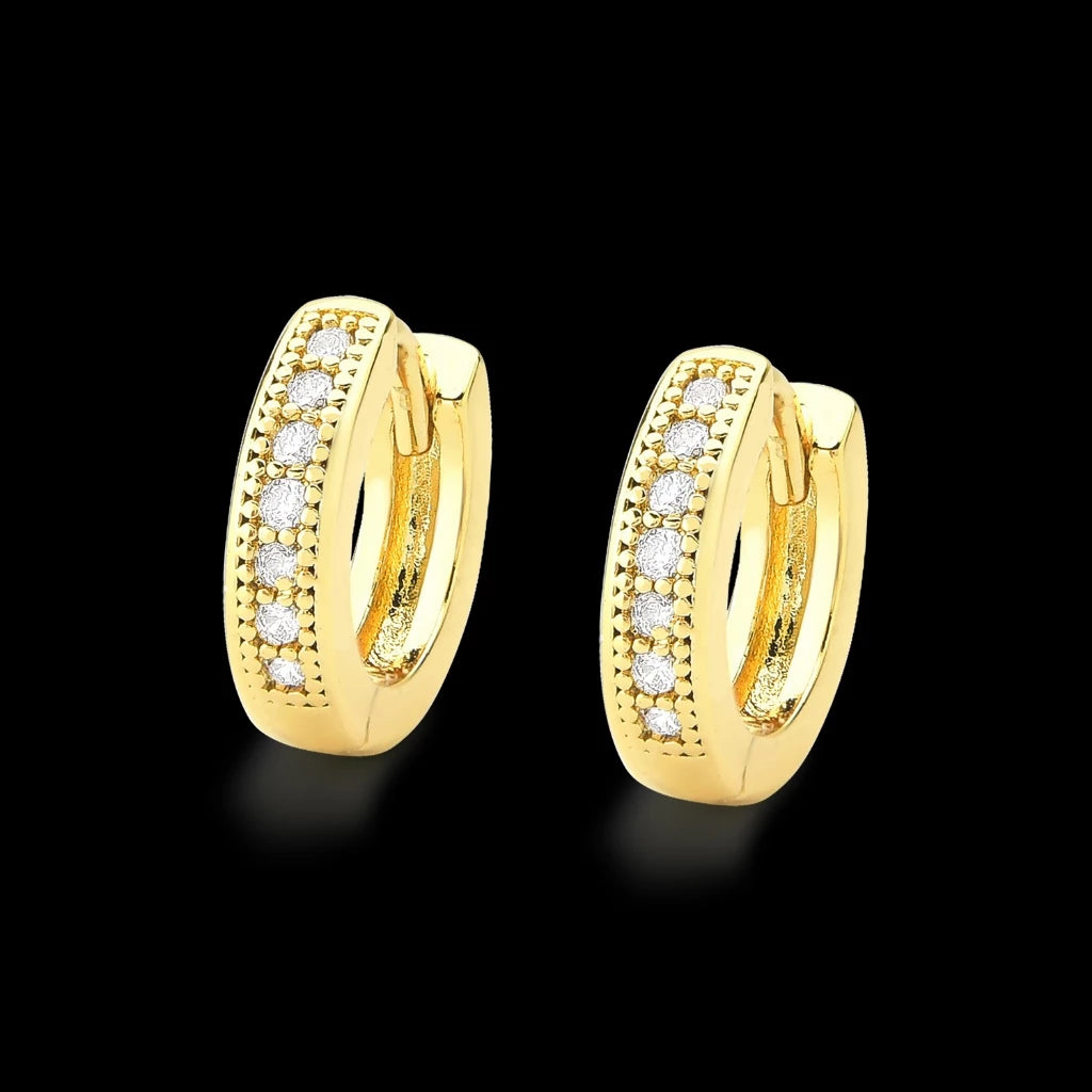 Brinco Argola Cravejada com Zircônia Banhada a Ouro 18k