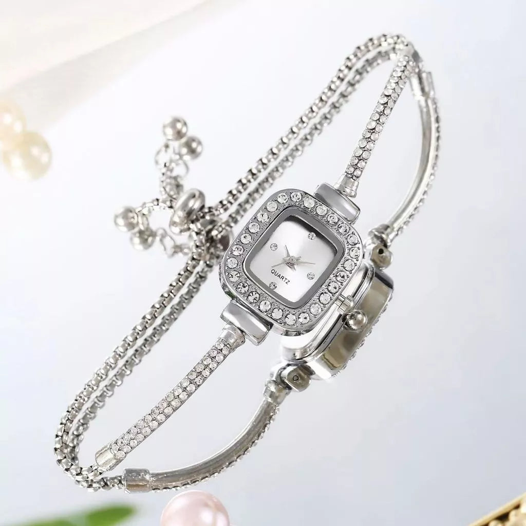 Relógio Feminino com Cordão de Folhas e Pulseira de Diamantes - Kalon Joias